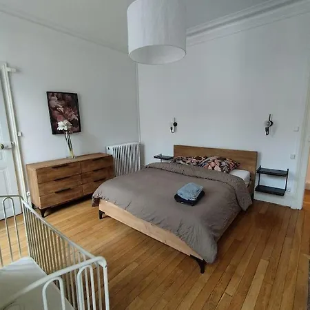 Familial Hyper Centre